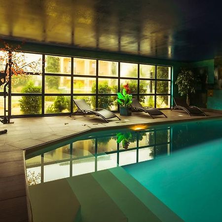 פרטואי The Originals City, Hotel Le Village Provencal, Aix-En-Provence Nord מראה חיצוני תמונה