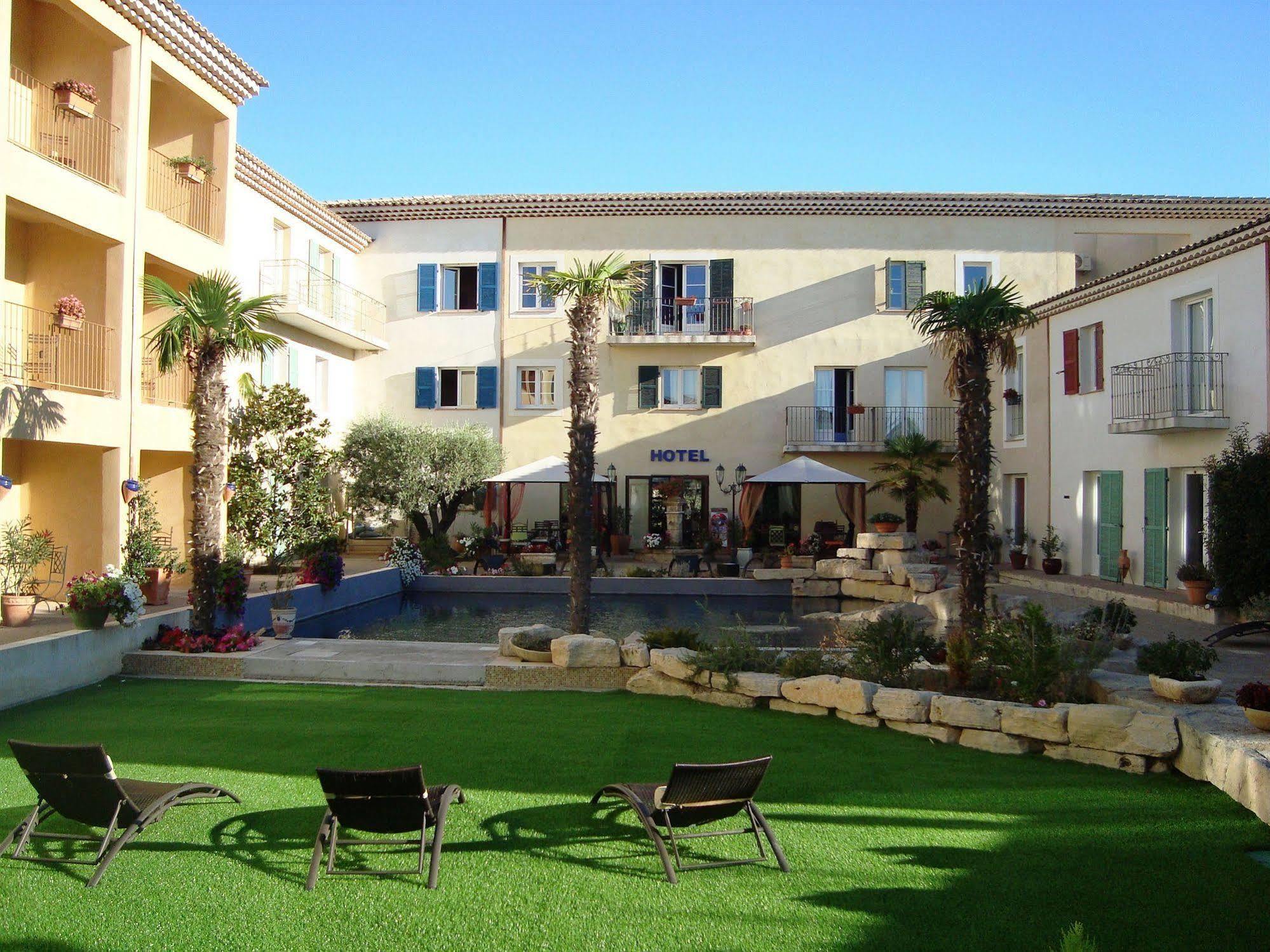 פרטואי The Originals City, Hotel Le Village Provencal, Aix-En-Provence Nord מראה חיצוני תמונה